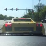 Cómo no arrancar en un semáforo con un Lamborghini Gallardo