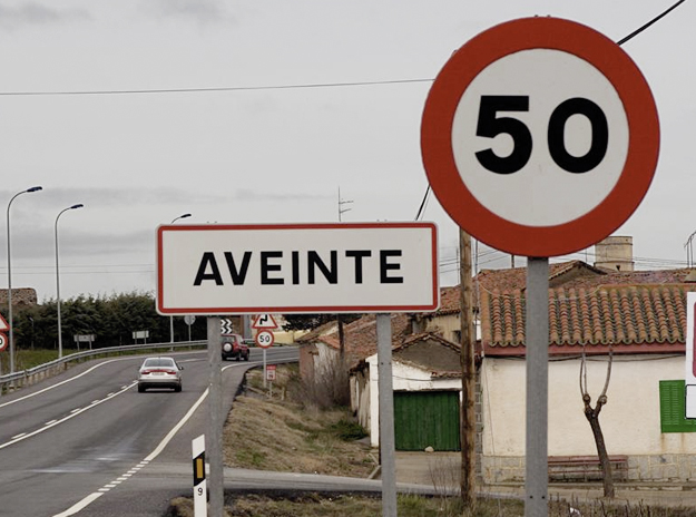 Aveinte, un pueblo de Ávila con el límite de velocidad a cincuenta km/h