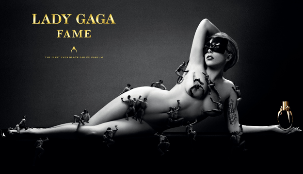 Lady Gaga se desnuda para presentar su perfume
