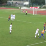 Portero polaco de segunda división imitando a Iker Casillas