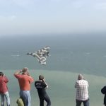 Desfile aéreo del Avro Vulcan XH558 en los acantilados de Beachy Head