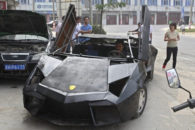 Un joven granjero chino construye su propio Lamborghini