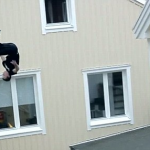 El freerunner sueco Robert Stafsing sufre un brutal accidente mientras que hacía parkour