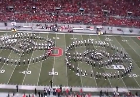 Impresionante coreografía de la banda de música de la Universidad Estatal de Ohio