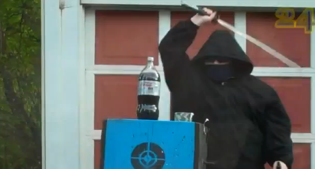 Will Keith, el ninja asesino de botellas de agua
