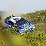Impresionante accidente de Petter Solberg en el Rally de Francia
