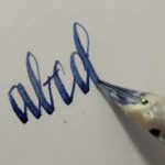Demostración de como escribir con una pluma estilográfica Namiki