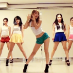 Las bailarinas del grupo Waveya bailando el Gangnam Style de PSY