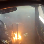 El coche de Ken Block arde durante el SEMA Global Rally Cross