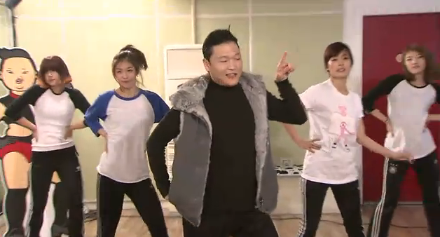 PSY bailando al ritmo de Beyoncé