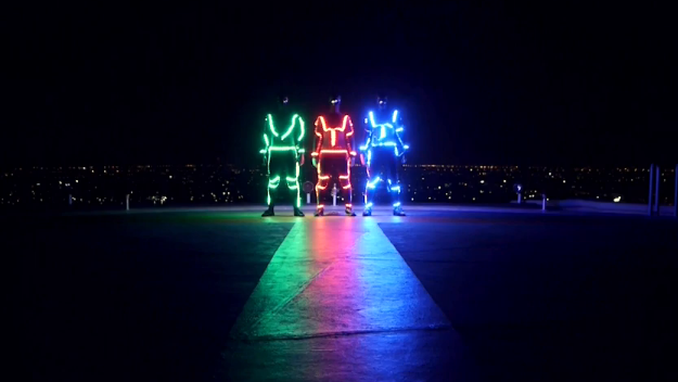 LED Freerunning por las calles de Bangkok