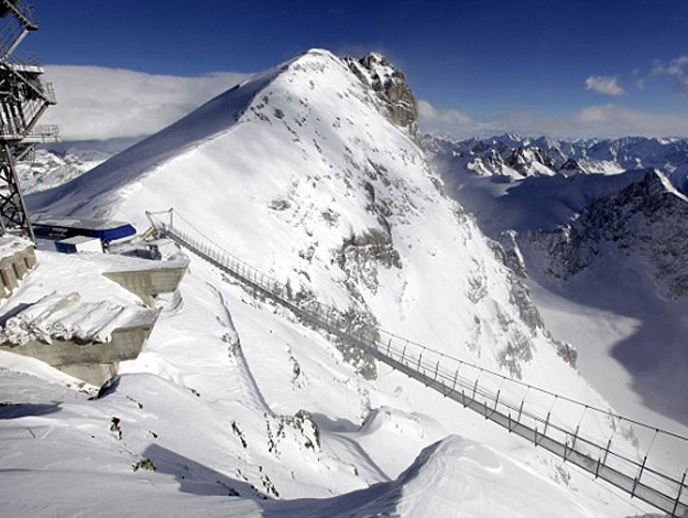 puente Titlis Cliff Walk