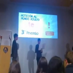 Chaval rechaza un iPod en un concurso de Antena 3