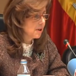 Beatriz Viana, directora de la Agencia Tributaria, traicionada por los micros en rueda de prensa