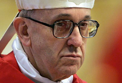 El novio de una tuitera adivina el nombre del actual Papa el día de la renuncia de Benedicto XVI