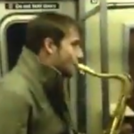 Batalla de saxos en el metro de Nueva York