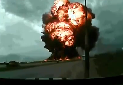 Espectacular vídeo del accidente de un avión de carga en una base militar en Afganistán