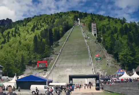 Red Bull 400 Planica 2013, la carrera más empinada del mundo