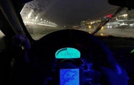 Con un par de huevos: 24 Horas de Nürburgring bajo el diluvio