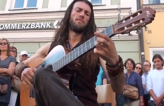 Estas Tonne - The Song of the Golden Dragon