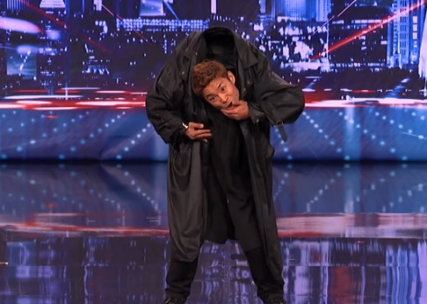 Kenichi Ebina, impresionante performance a lo Matrix en America’s Got Talent 2013