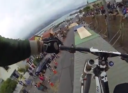 Descenso de Nick Jordan en la Lyttelton Urban Downhill