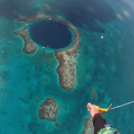 Paracaidismo en el Blue Hole, Belice