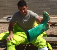 Esto es lo que ocurre cuando estás 3 horas dentro de un traje que te protege de 110º de temperatura