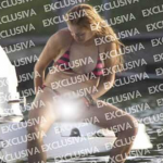 Paulina Rubio publica una foto suya orinando en el mar tras sufrir el chantaje de un fotógrafo