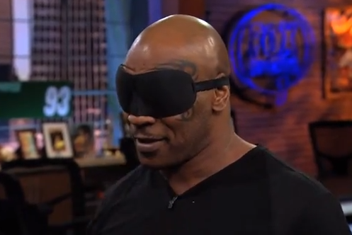 Mike Tyson te ganaría a los dardos con los ojos cerrados