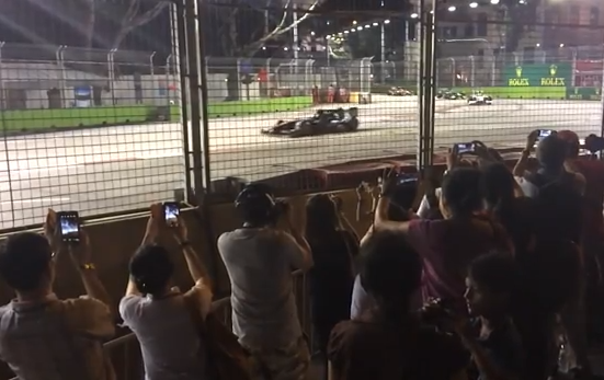 La función Slow-motion de la cámara del iPhone 5S en acción en el GP de Singapur 2013