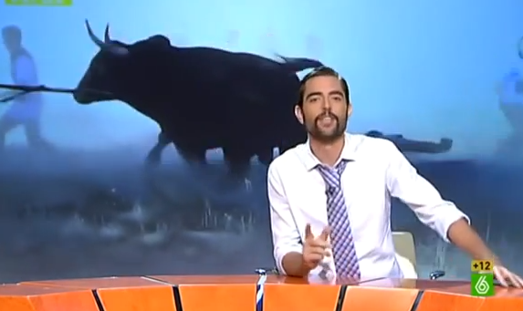 Donde nosotros vemos al Toro de la Vega, Mariló ve a la Vaca que ríe