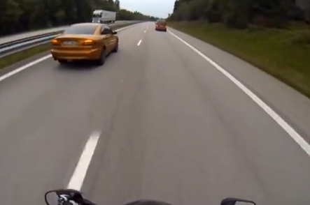 Volvo C70 vs. Honda CBR 1000