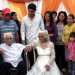 Un hombre de 103 años se casa con el amor de su vida tras 80 años de noviazgo