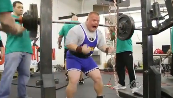 Un hombre con Síndrome de Down que se ha vuelto un atleta de élite