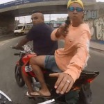 Un policía brasileño abate a tiros a un joven que acababa de robar una moto a punta de pistola