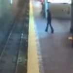 Una mujer sonámbula se lanza a la vías del metro en Massachusetts