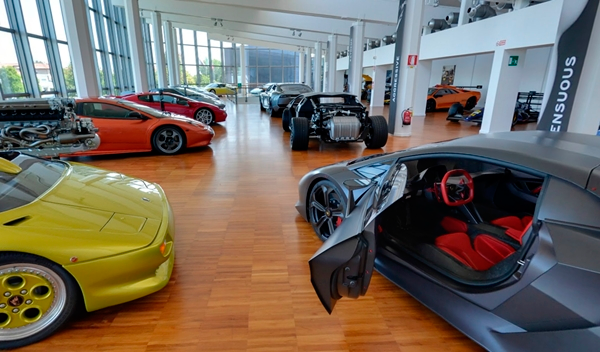 Visita el Museo Lamborghini a través de Google Street View GRATIS
