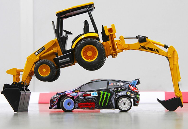 Gymkhana 6 de Ken Block (Versión coche RC)