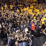 La VCU Pep Band tocando el 'Wrecking Ball' de Miley Cyrus