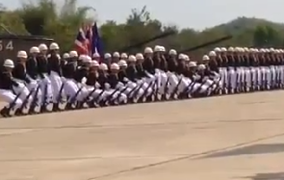 El ejército tailandés, al ritmo de 'The Final Countdown'