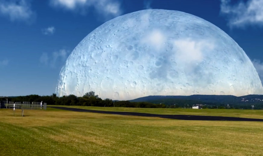 Así se vería la Luna si estuviera a 420 km. (Vídeo)