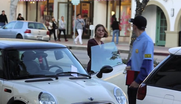 Multas en la zona azul que te hacen sonreír