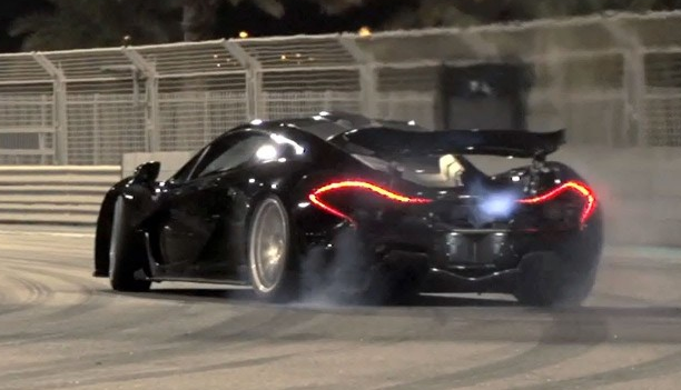 Chris Harris probando el McLaren P1. WOW!!