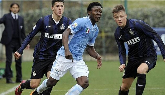 Joseph Minala, el futbolista de 17 años acusado de tener realmente 42