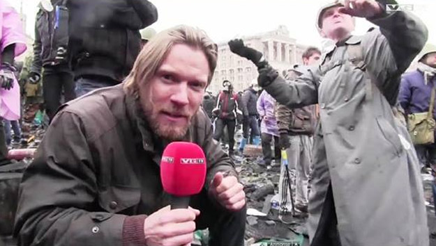 Diferencia entre un periodista reportero y un periodista funcionario de TVE en Kiev