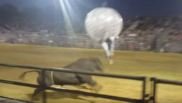 Mezclando el juego de las burbujas con los toros