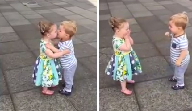 Estos dos niños conquistan las redes por su tierna reacción tras besarse