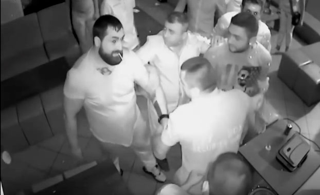 Batalla campal entre dos grupos de rumanos en un club de Timisoara