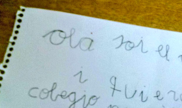 ''Mi primo de seis años le ha dado esto a su profesora diciendo que era una carta para ella y me estoy muriendo''
